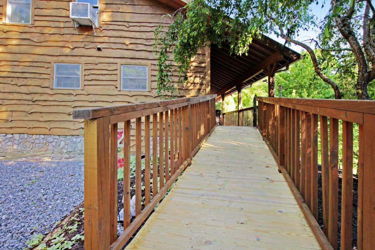 Cloud 10 Villa Bryson City Bagian luar foto